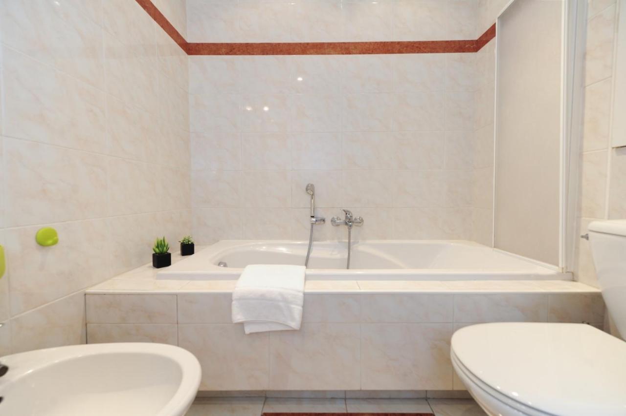 Le Savoy Palace - Five Stars Holiday House 니스 외부 사진