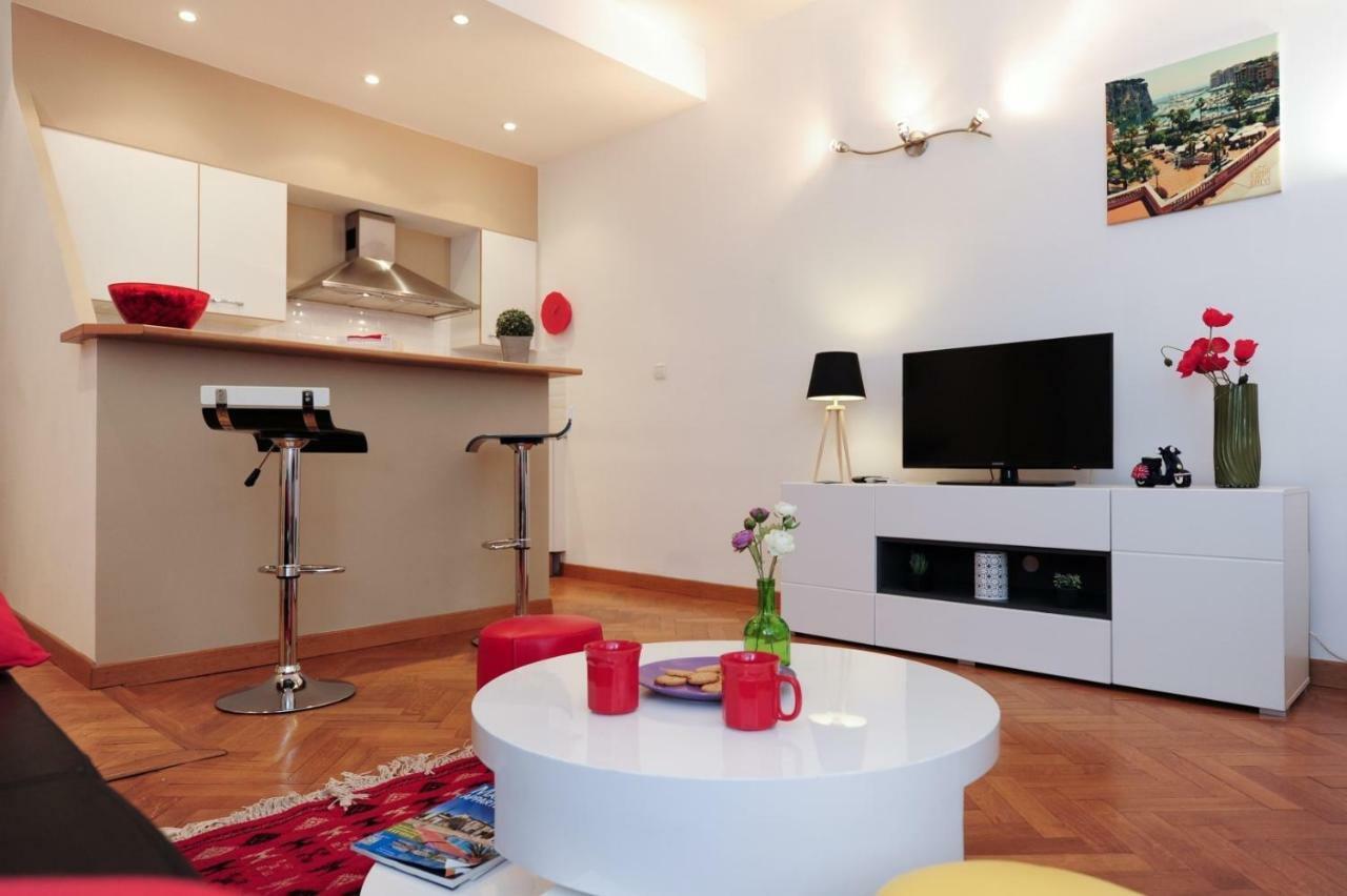 Le Savoy Palace - Five Stars Holiday House 니스 외부 사진